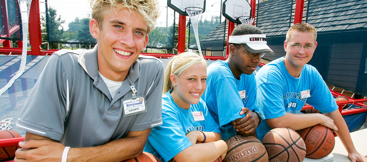 Kennywood and Sister Parks to Hire 2,700 Summer Employees 