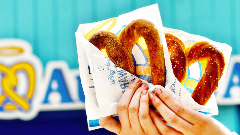 Burger at the water park